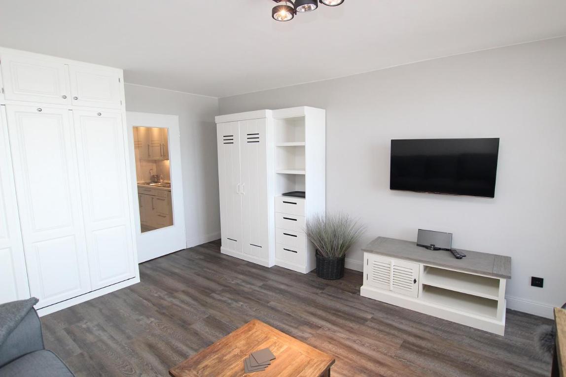Haus Metropol - App. 051 Apartment เวสเทอร์แลนด์ ภายนอก รูปภาพ